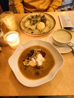 Najlepszy żurek na świecie i przeciętne gołąbki at Naturalna in Bydgoszcz