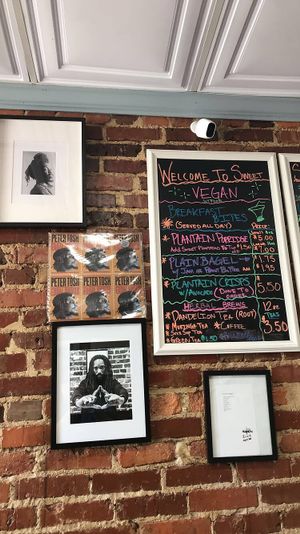 Decor at Sweet So-sum-ba in Washington