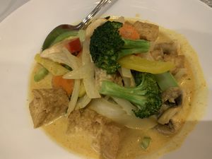 Curry w/ Tofu at Thai Terrace in Kelowna