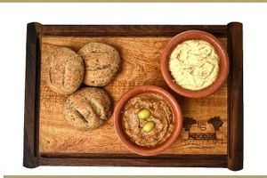 Humus at Omni Vegetales in Buenos Aires