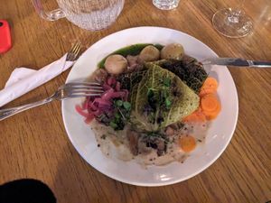 Vegan cabbage roll (January 2024) at Pingvinen in Bergen