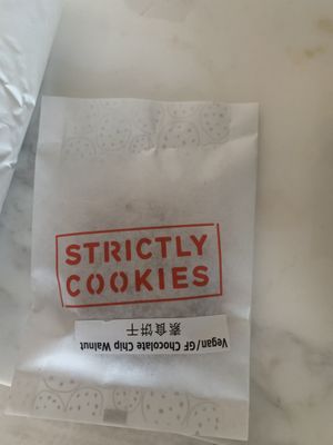 Cookie at Lizzy's All Natural in Shanghai