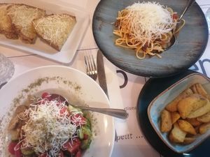 Simply Greek salad and Mediterranean pasta at Seminario in Syros