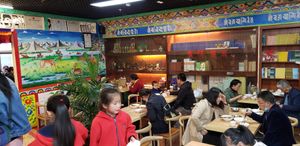 Seating at Leshanzhai in Kunming