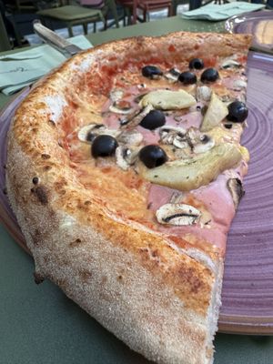 Vegane Capricciosa  at Du & Ich in Wiesbaden