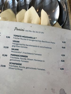 Vegan panini with grilled vegetables at Du & Ich in Wiesbaden