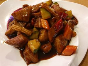 Vegan chicken and veg at RuGa Bistro in Birmingham