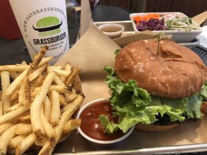 Vegan Blackbean Burger, Vegan bun, lettuce, tomato, pickle, grilled onion, avoc at Grassburger in Durango