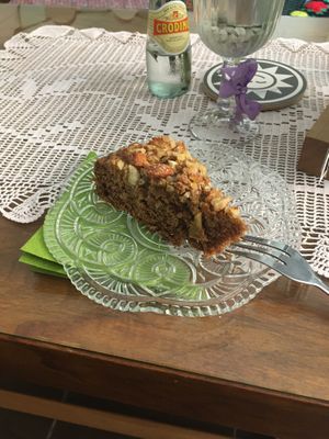 Veganer Apfel-Mandel-Kuchen at Herr Karl in Graz