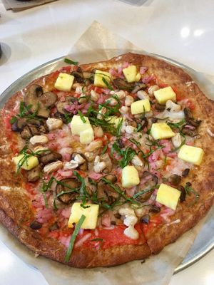 Build your own (vegan) pizza at Oath Pizza in Fairfax