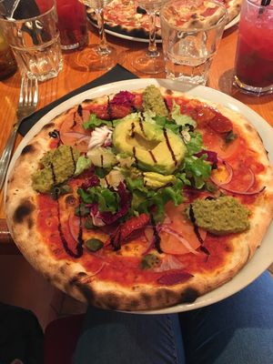 Vegan Pizza at La Piazza Papa - Comedie in Montpellier