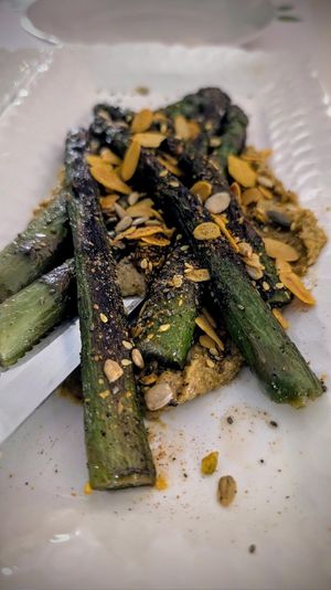 Asparagus starter at Pulse in Crete