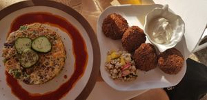 Super salad & falafel at Pulse in Crete