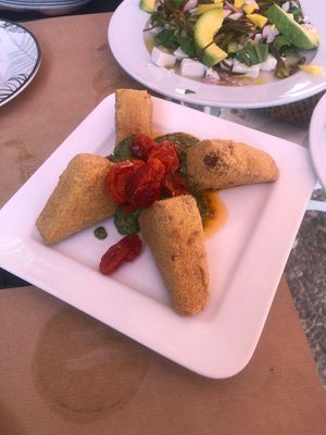 Seared polenta triangles at Pulse in Crete
