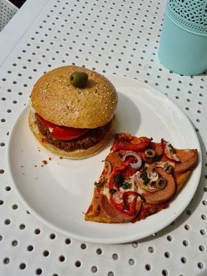  at Paradise Food in Budva