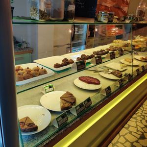 Sweet dishes at Paradise Food in Budva