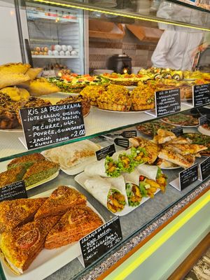  at Paradise Food in Budva