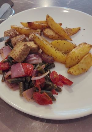  at Paradise Food in Budva