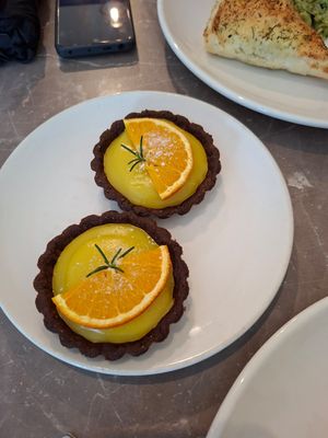  at Paradise Food in Budva