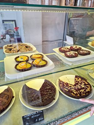  at Paradise Food in Budva