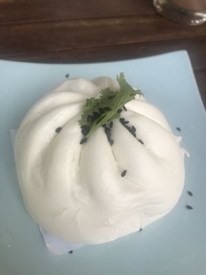 Bun   at Doko Demo V in West Burleigh