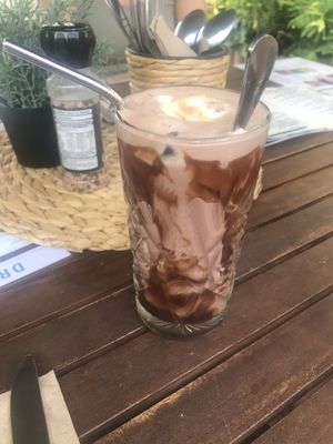 Chocolate milkshake   at Doko Demo V in West Burleigh