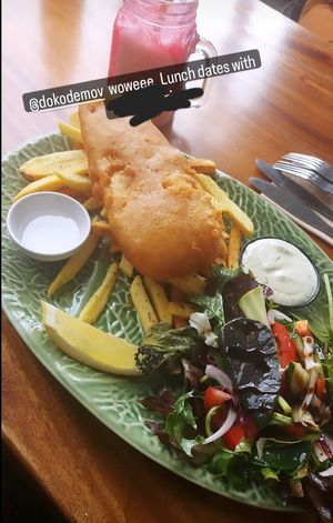  at Doko Demo V in West Burleigh