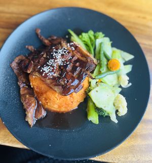 Roasted duck   at Doko Demo V in West Burleigh