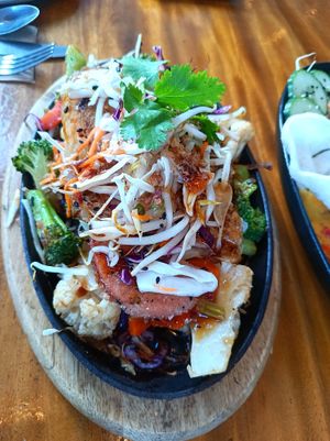  at Doko Demo V in West Burleigh