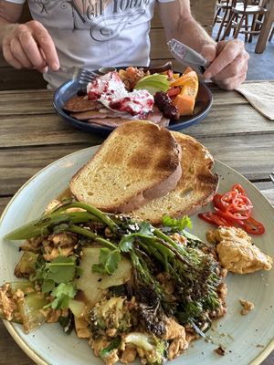   at Doko Demo V in West Burleigh