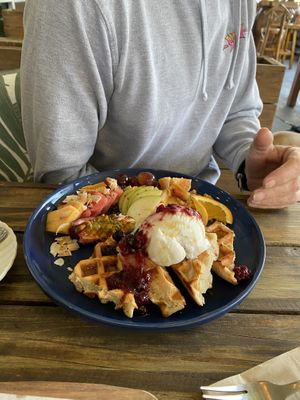   at Doko Demo V in West Burleigh