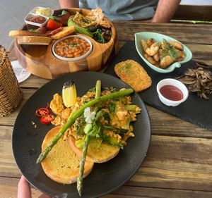   at Doko Demo V in West Burleigh