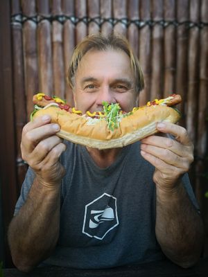 Happy faces at Doko Demo V in West Burleigh