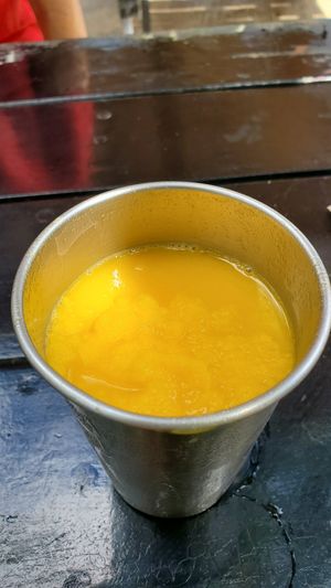 Mango and turmeric smoothie at Enamora in Bacalar