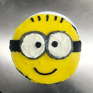 A Minion Celebration at Cake Girl in Los Angeles