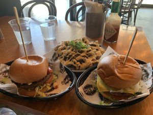 Really dry buns. Not great at all. 👎🏽 at Fat Staks in Bundoora