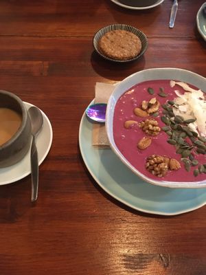 Bol fairis with home made cookies  at La Tienda de Los Unicornios in Granada