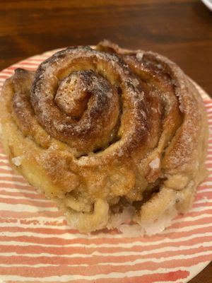 Warm cinnamon roll   at La Tienda de Los Unicornios in Granada