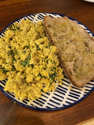 Scrambled tofu   at La Tienda de Los Unicornios in Granada