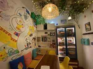 Love the interior design   at La Tienda de Los Unicornios in Granada