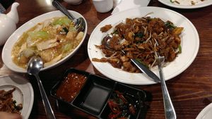 Char Koay Teow, Char Hor Fan, yummy samba chilies.  at Vegie Mum in Fitzroy