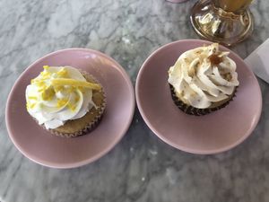 Cupcakes pie de limon & lucuma manjar   at Veg & Bake in Santiago