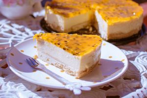 Passionfruit cheesecake at Veg & Bake in Santiago