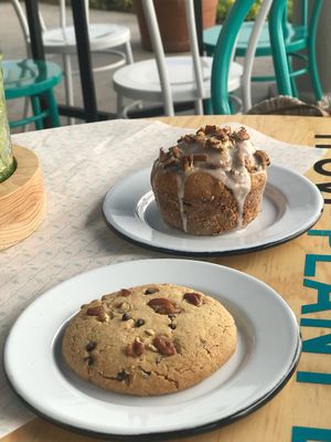 Almond pecan & carrot muffin  at Plantivora in Leon
