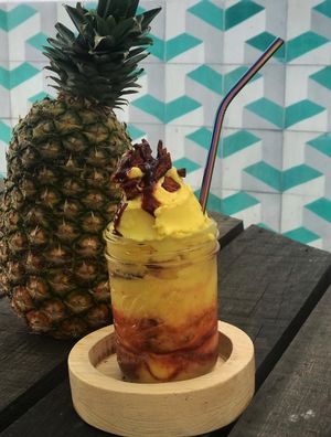 Smoothie Mango-Chamoy at Plantivora in Leon