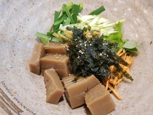 Acorn jelly rice bowl at Soonnam Siraegi in Seoul