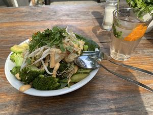 Spicy tofurama (:D) and homemade lemonade  at SLA - Amstelveenseweg in Amsterdam