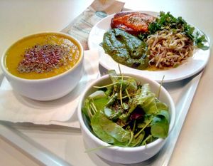 Vegan tofu burgers at Celeiro - Saldanha in Lisbon