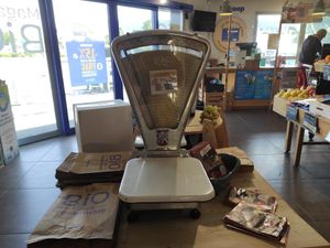 Scale at Biocoop Saint Malo in Saint-malo