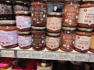 Spreads at Biocoop Saint Malo in Saint-malo